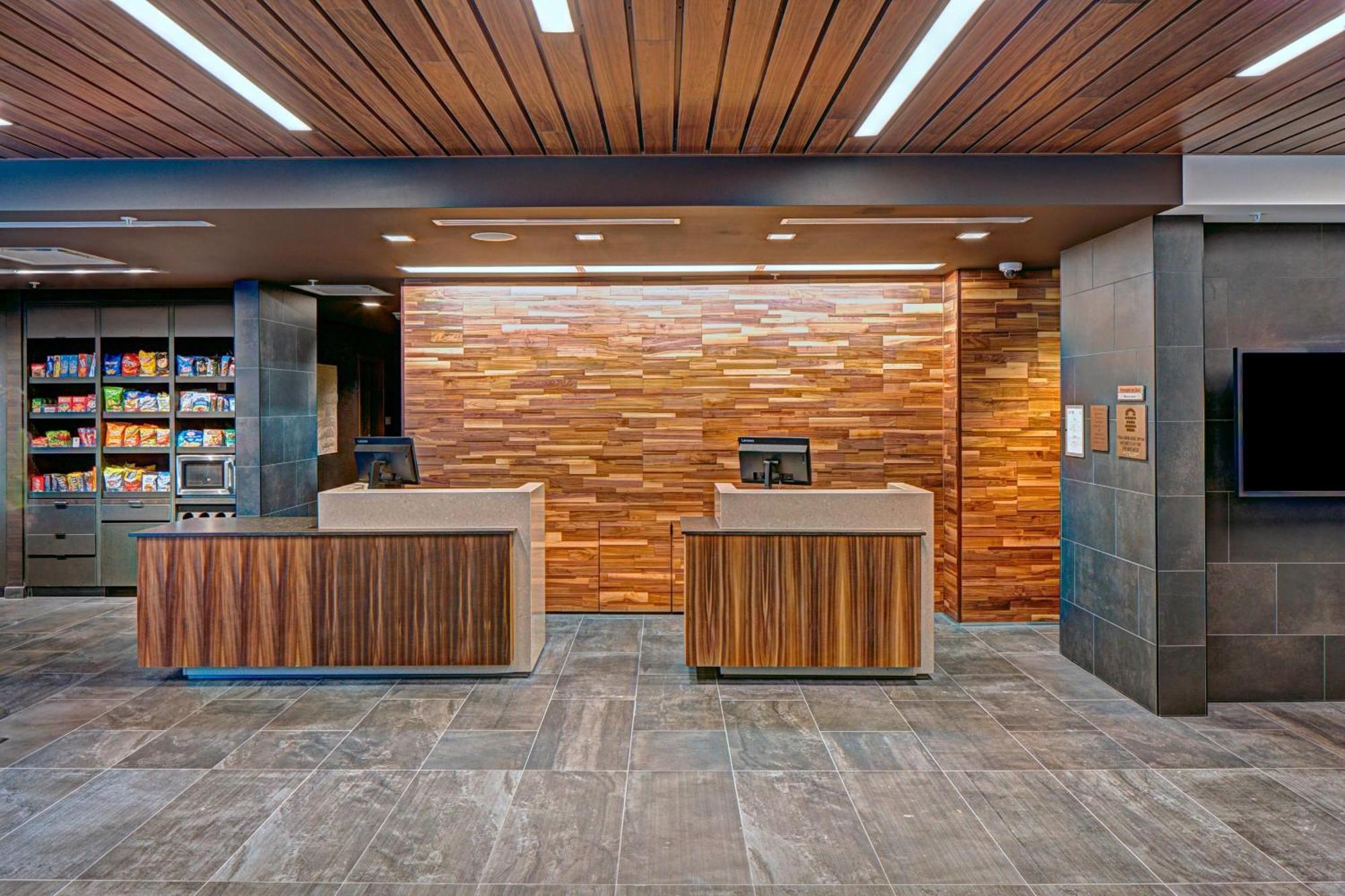 Courtyard By Marriott Appleton Riverfront Ngoại thất bức ảnh